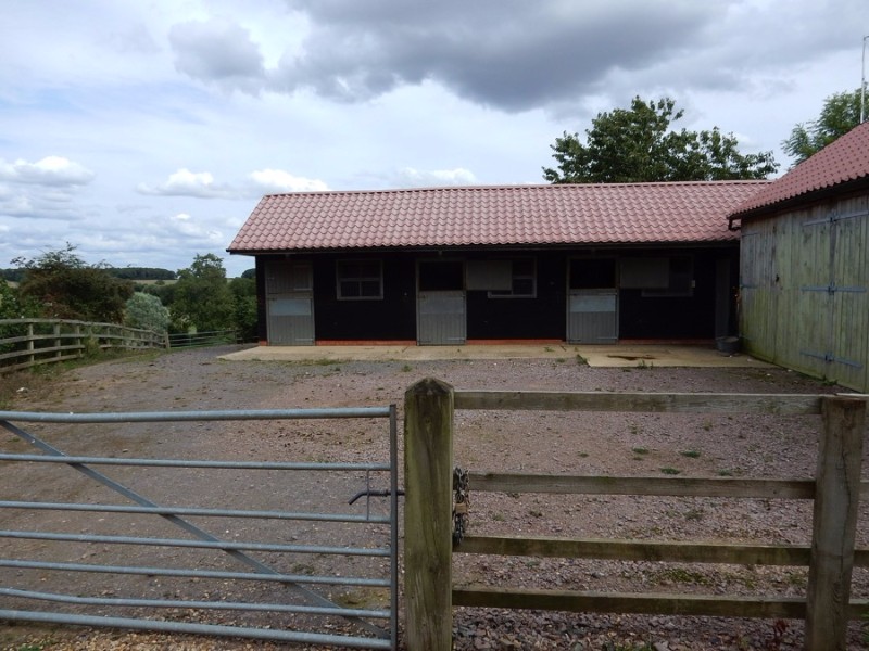 DIY Livery at Cuckoo Barn