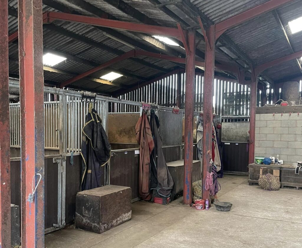 Chilcote Full Livery Stables
