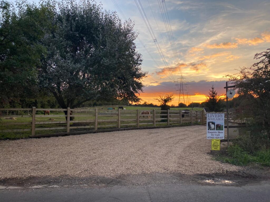 Horseshoe Meadow Buntingford