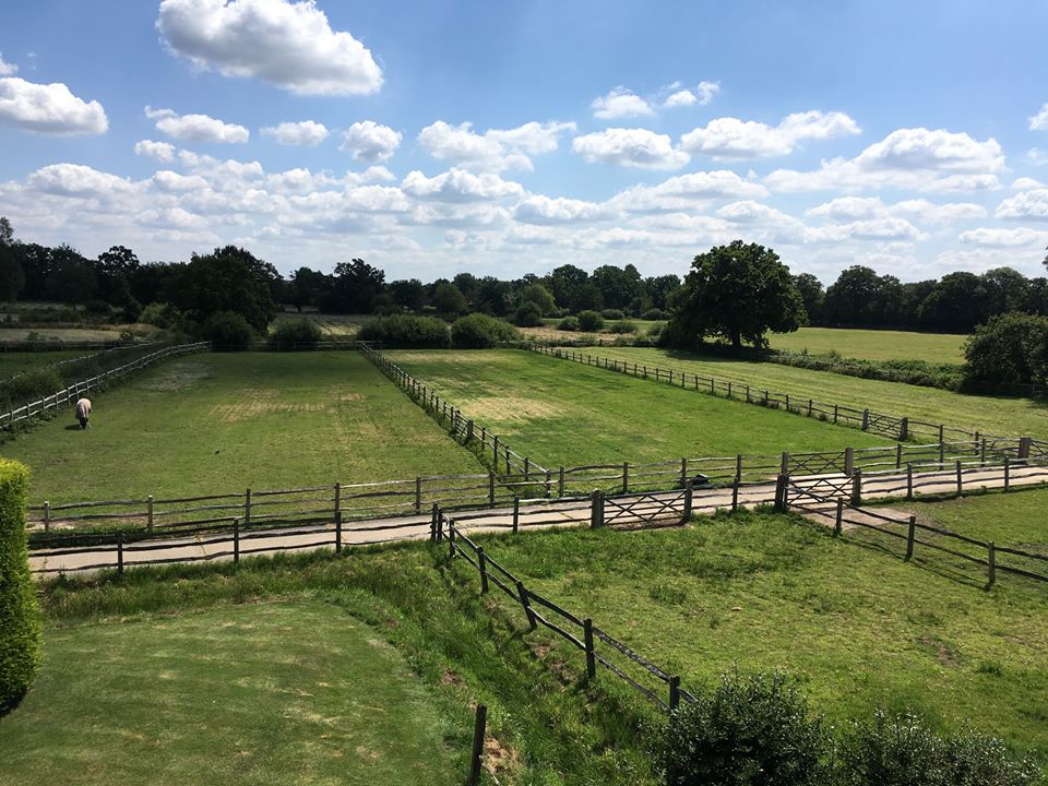 Larkenshaw Farm Livery Stables