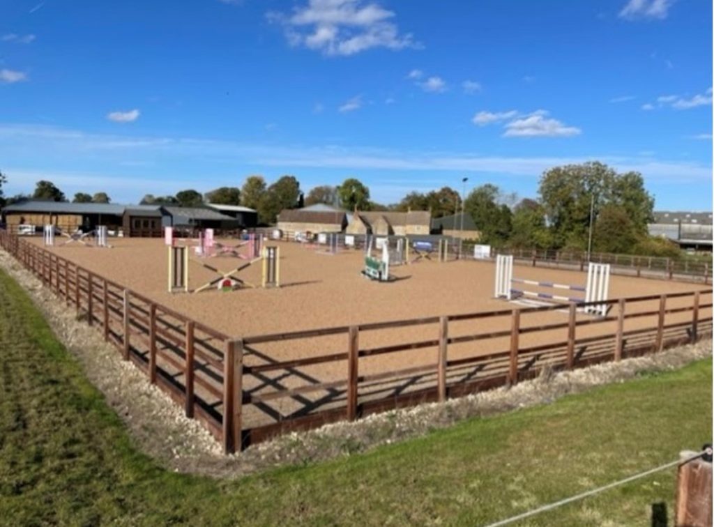 Manor Farm Livery – Caldecott