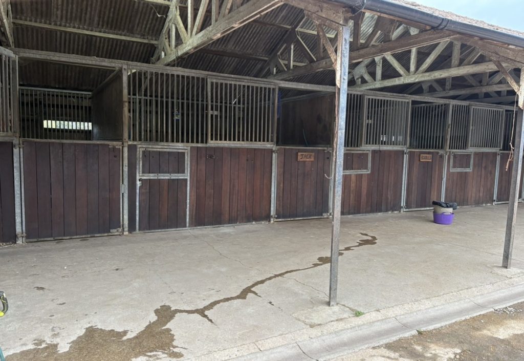 Meadowfields Farm